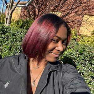 Meet your Posher, Marai